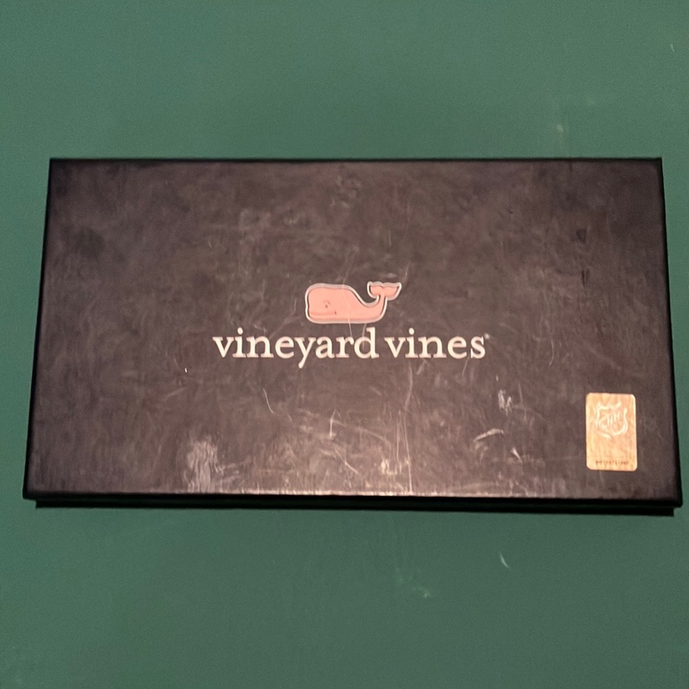 Brand New Vineyard Vines 100% Silk Scarf